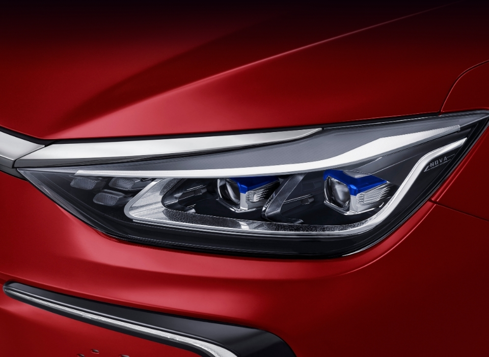 BAIC EU 5